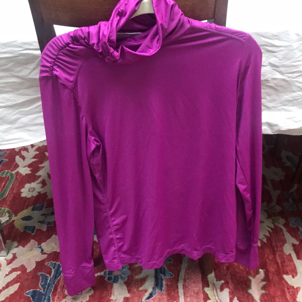 Athleta turtle neck